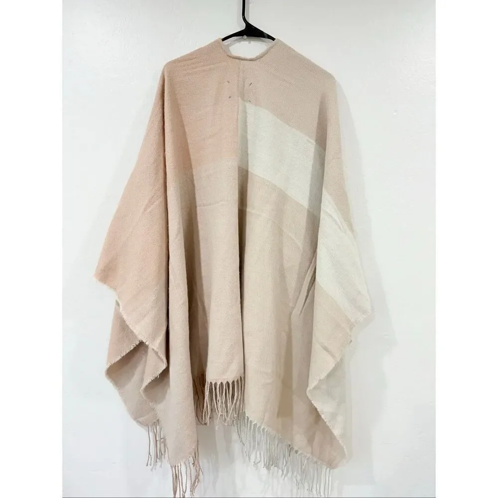 NWT Soia & Kyo Miku Scarfigan Poncho Wrap OS